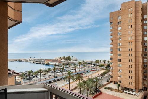 Las Palmeras marina view