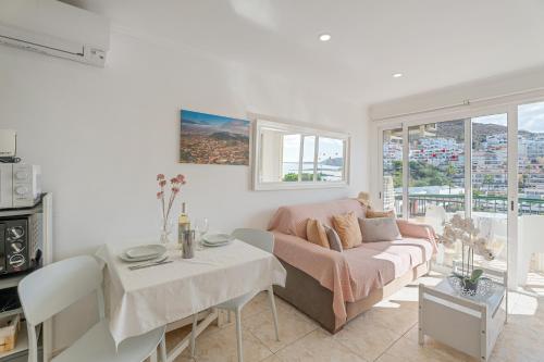 Sunshine Apartment Sea