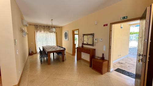 Villa Corcovada Vitória with private pool