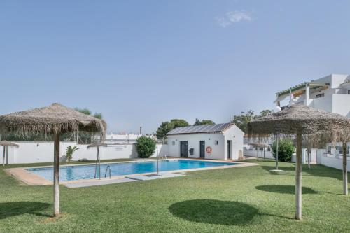 Refugio Atalaya Piscina y Parking