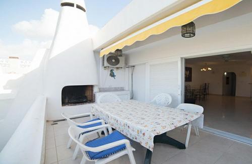 Magnific 3-bedroom beach Bungalow