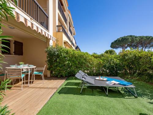 Apartment Les Jardins d'Ys-9 by Interhome