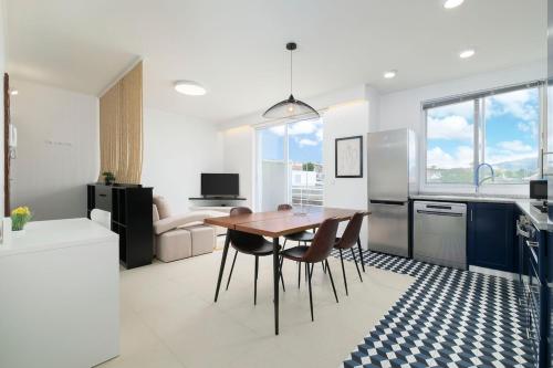 Cloud 9 - Comfy apartment by the beach
