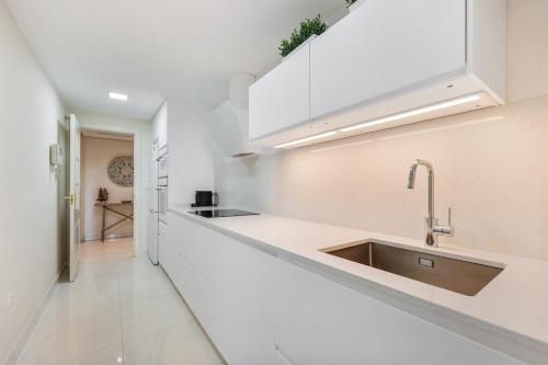 LXR Alma Marbella Terrace, 2 Bedrooms, Close to the Sea