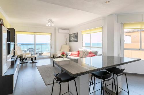 Penthouse Apartment on Los locos B