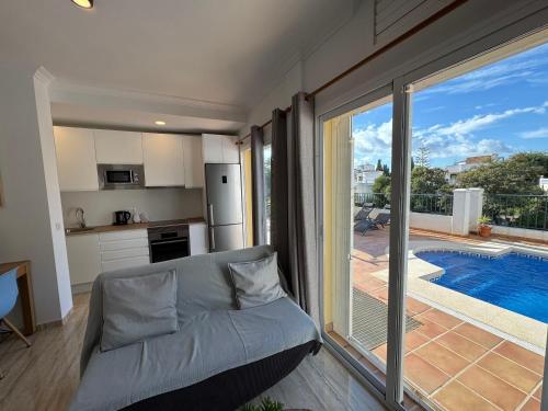 Apartment with private pool