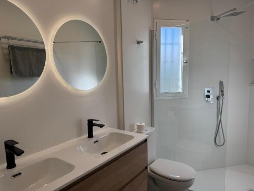 Apartment with private pool