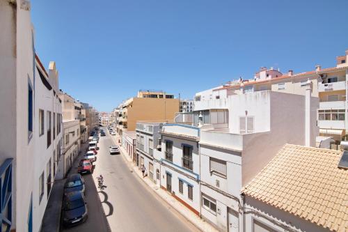 Sunshine Apartment