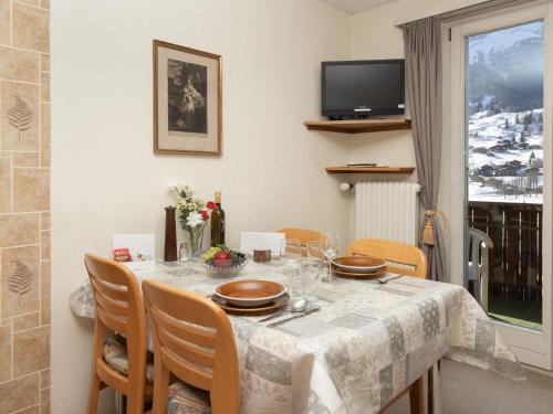 Apartment Chalet Beausite by Interhome