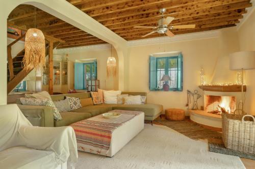 Lefkadas Bohemian Cottage