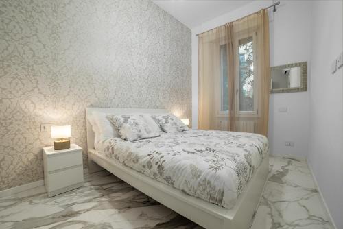 Bright Suite '46' Cosy And Central