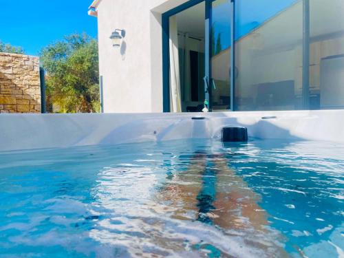 La maison d'Alice - SPA privatif - Climatisation - Parking privé