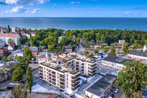 Amber Seaside - Luxury Apartment with Balcony and Parking in Gdansk