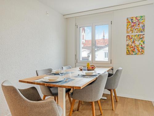 Stilvoll Leben mit Piano & Balkon 7 min zu Bhf