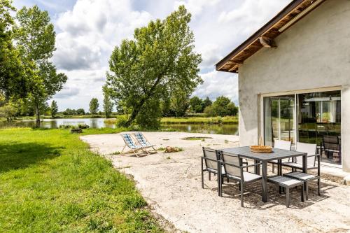 Le panoramique du lac d'isachris