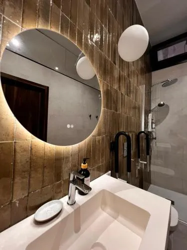 The 153 Hotel photo 6