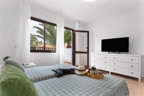 vv Oasis Duna Punto Alegre Pool