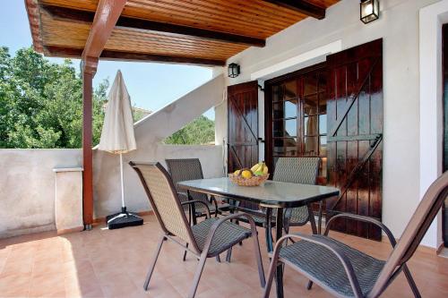 Yiannis Apartment 5 Adults 3