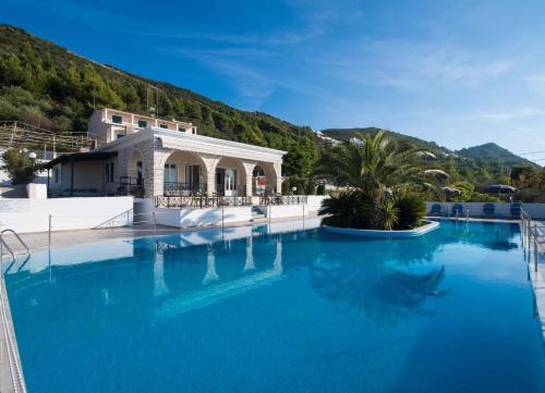 Sunset Premium Studio 2