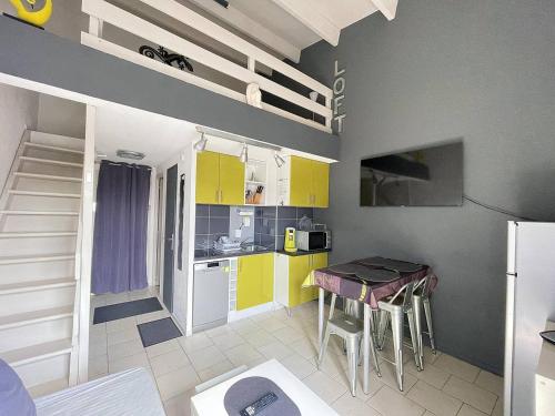 Studio Mezzanine Climatise Avec Terrasse