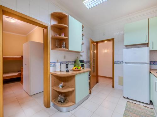Apartment Ninho do Mar by Interhome