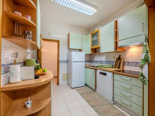 Apartment Ninho do Mar by Interhome