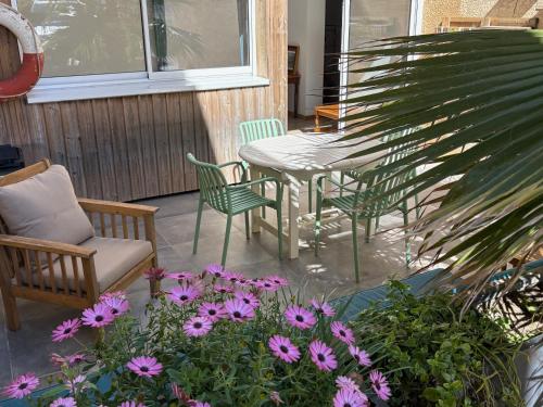 Logement spacieux au calme - Plage des Chalets