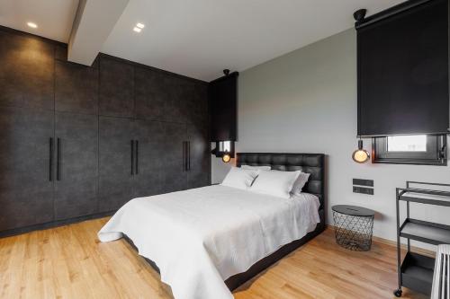 Top Floor residence