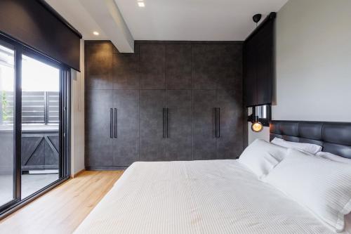 Top Floor residence