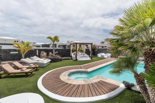 Villa Faro Park with private pool