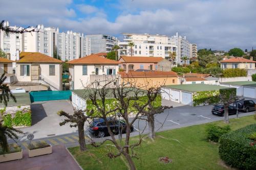 Juan-les-pins Vitoria Grand 2p