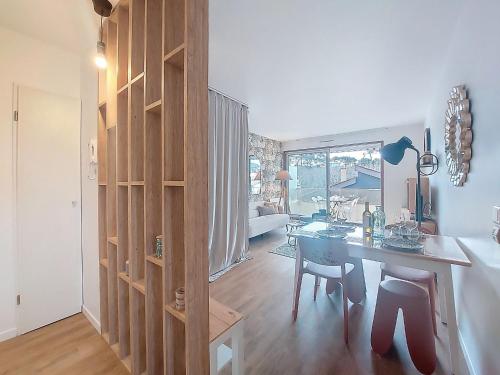 Apartment Maris Stella-2 by Interhome