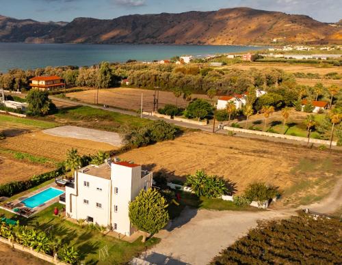 Martimi Private 3 Apartments with Pool, Heated Jacuzzi and Sauna, 2 Apartments with Sea View, 200m from Beach, BBQ, Playground, Mini Football Pitch