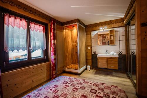 L'Ours appartement centre Jacuzzi