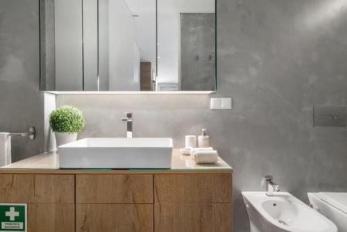 Contemporary Gem in Lisbon's Heart