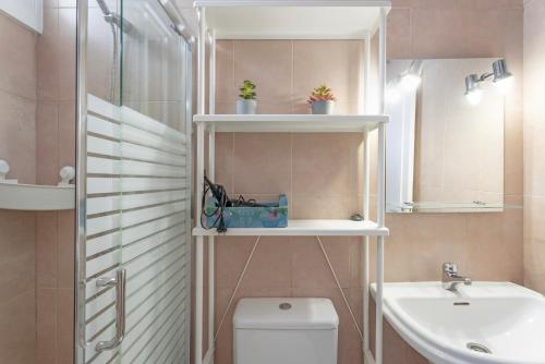 2-bedroom Exclusive Los Cristianos