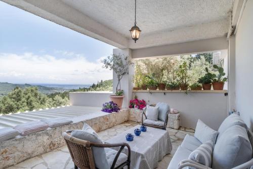 Stone House In Katouna With Garden