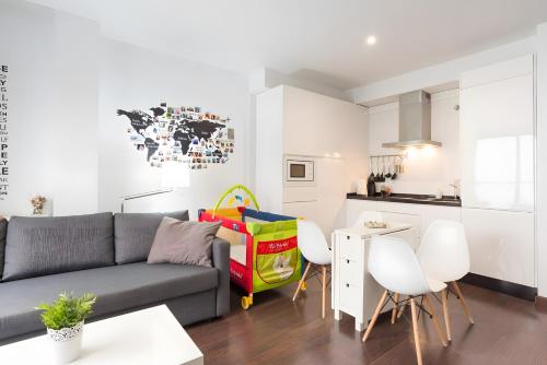 Quiet Apartment In The Historical