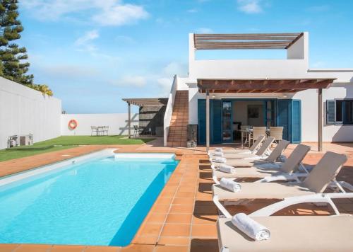 Villa Alegranza