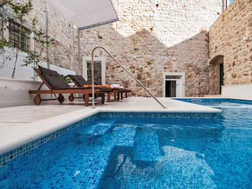 Holiday Home Villa Majestic by Interhome