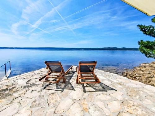 Holiday Home Beach house Suzi by Interhome