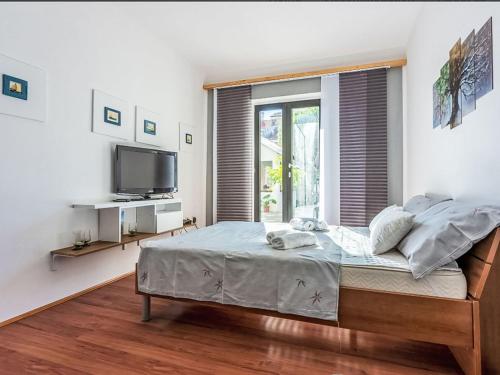 Holiday Home Deleut-3 by Interhome
