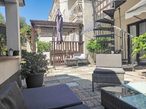 Holiday Home Deleut-3 by Interhome