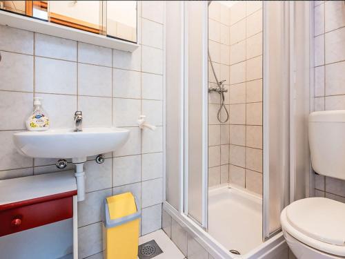 Holiday Home Deleut-3 by Interhome