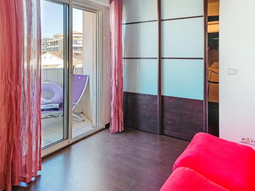 Apartment Le chant de la mer-2 by Interhome