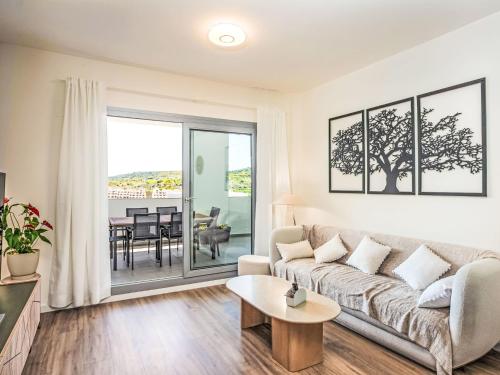 Apartment Habitat Valle Romano by Interhome