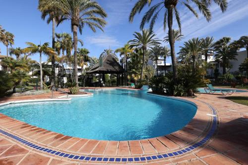 Frontline paradise townhouse
