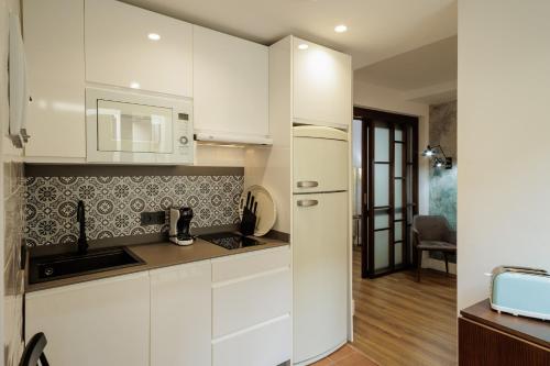 San Pablo Suites