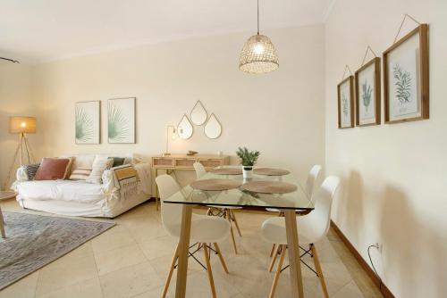 Sea View Apartment