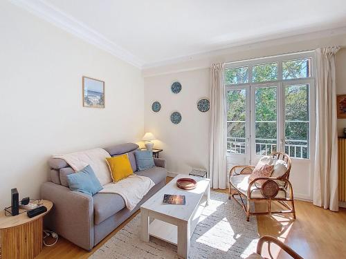 Apartment Durandal-2 by Interhome